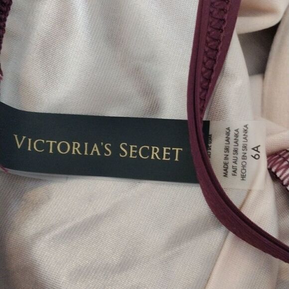 Victoria's Secret One Piece Swimsuit - Picture 8 of 10